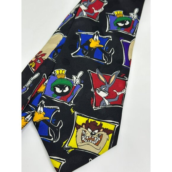 VTG 1994 Looney Tunes Mania Polyester Neck Tie Taz, Bugs Bunny, Sylvester Men's - Picture 2 of 4